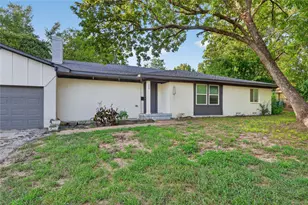209 W 9th St, Kemp, TX 75143 - Photo 1