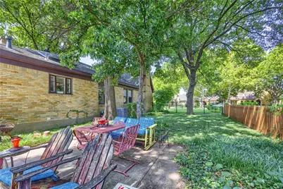 1114 N Windomere Avenue, Dallas, TX 75208 - Photo 32