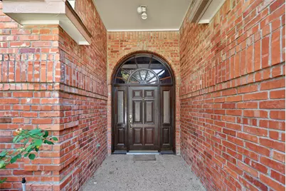 2105 Rolling Oak Lane, Garland, TX 75044 - Photo 2