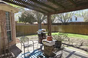 7113 Chardonnay Dr, Frisco, TX 75035 - Photo 2