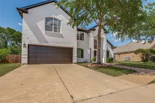 230 Longhorn Trail, Grand Prairie, TX 75052 - Photo 1