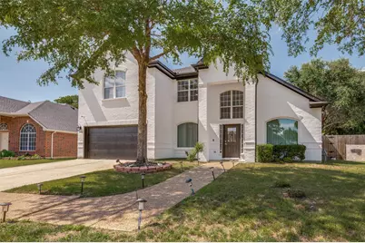 230 Longhorn Trail, Grand Prairie, TX 75052 - Photo 2