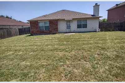 1613 Wavecrest Drive, Glenn Heights, TX 75154 - Photo 30