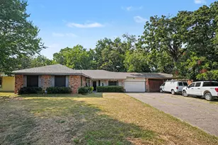 737 Judy Ln, Seagoville, TX 75159 - Photo 2