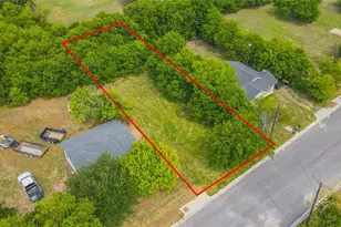 314 S Church St, Hillsboro, TX 76645 - Photo 1