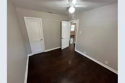 1319 Hansboro Avenue, Dallas, TX 75224 - Photo 12