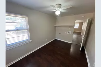 1319 Hansboro Avenue, Dallas, TX 75224 - Photo 8