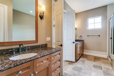 1132 Hemingway Lane, Irving, TX 75063 - Photo 26