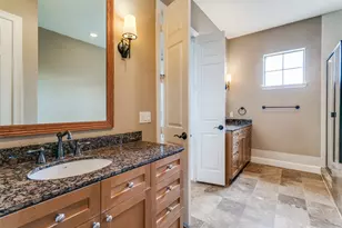 1132 Hemingway Ln, Irving, TX 75063 - Photo 26