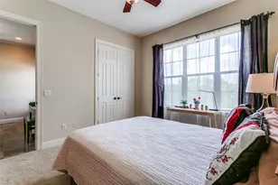 1132 Hemingway Ln, Irving, TX 75063 - Photo 30