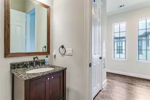 1132 Hemingway Ln, Irving, TX 75063 - Photo 22