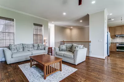 1132 Hemingway Lane, Irving, TX 75063 - Photo 16
