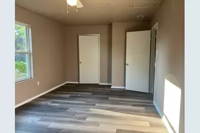 1601 Anthony Street, Gainesville, TX 76240 - Photo 8