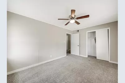 717 NW 14th Street, Grand Prairie, TX 75050 - Photo 14
