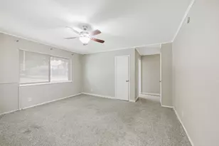 717 NW 14th St, Grand Prairie, TX 75050 - Photo 12
