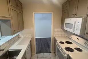 904 N Austin St, Denton, TX 76201 - Photo 8