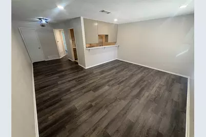 904 N Austin Street, Denton, TX 76201 - Photo 2