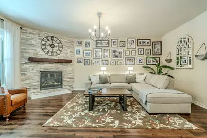 10036 Long Branch Drive, McKinney, TX 75071 - Photo 4