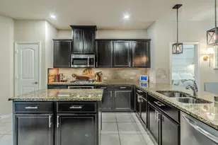 10036 Long Branch Dr, McKinney, TX 75071 - Photo 12
