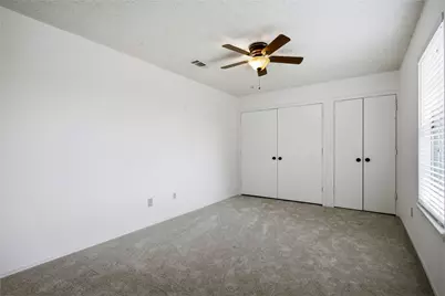 2060 Briarcliff Road, Lewisville, TX 75067 - Photo 24