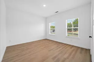 8924 Dunlap St, Dallas, TX 75217 - Photo 26