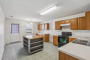 5160 Gold Basin Rd, Fort Worth, TX 76179 - Photo 8