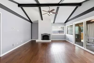 1014 Mountview Court, Carrollton, TX 75006 - Photo 10