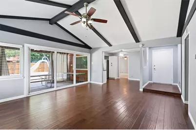 1014 Mountview Court, Carrollton, TX 75006 - Photo 8