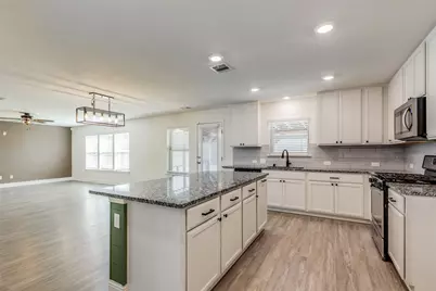 2604 Wesley Avenue, Aubrey, TX 76227 - Photo 12
