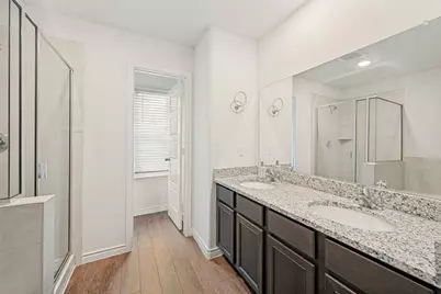 5569 Willamette Drive, Fort Worth, TX 76119 - Photo 14