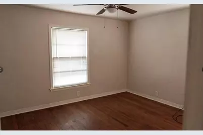 1508 N Highland Avenue, Sherman, TX 75092 - Photo 10