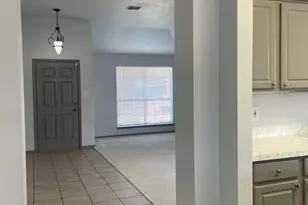 4820 Thames Dr, Grand Prairie, TX 75052 - Photo 12