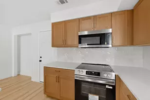 11231 Pelican Dr, Dallas, TX 75238 - Photo 16