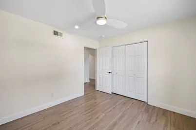 1601 Kingspoint Drive, Carrollton, TX 75007 - Photo 22