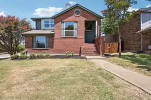 1601 Kingspoint Dr, Carrollton, TX 75007 - Photo 1