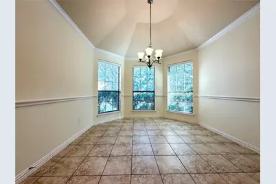 9404 Caliente Drive, McKinney, TX 75072 - Photo 8