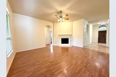9404 Caliente Drive, McKinney, TX 75072 - Photo 10