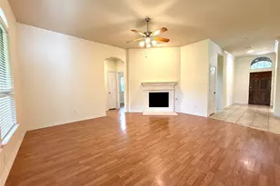 9404 Caliente Dr, McKinney, TX 75072 - Photo 10