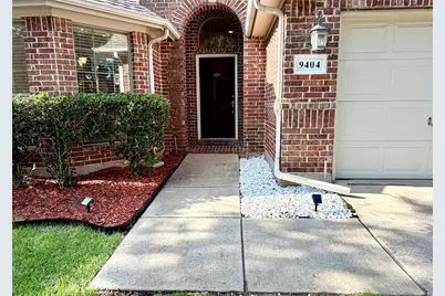 9404 Caliente Drive, McKinney, TX 75072 - Photo 2