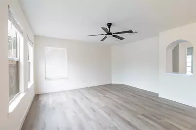 2304 Glenhaven Drive, McKinney, TX 75071 - Photo 8