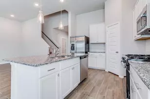 13140 Mizell Ln, Providence Village, TX 76227 - Photo 10