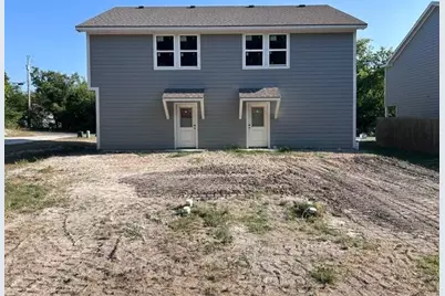 533-535 E Ball Street, Tom Bean, TX 75489 - Photo 4
