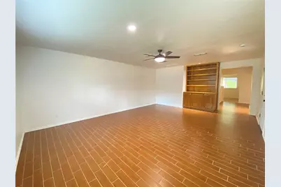 2711 Olympia Drive, Arlington, TX 76013 - Photo 4