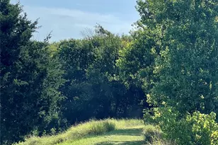 218 Rustic Trail, Van Alstyne, TX 75495 - Photo 4