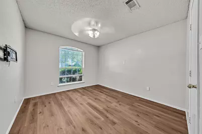 1017 Aaron Drive, Burleson, TX 76028 - Photo 18