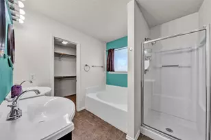 1017 Aaron Dr, Burleson, TX 76028 - Photo 26