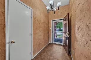 1017 Aaron Dr, Burleson, TX 76028 - Photo 4
