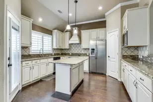 15100 Seventeen Lakes Blvd, Fort Worth, TX 76262 - Photo 4