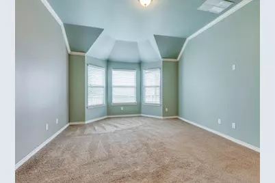 15100 Seventeen Lakes Boulevard, Fort Worth, TX 76262 - Photo 6