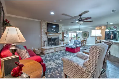 112 Sequoya Drive, Lake Kiowa, TX 76240 - Photo 6